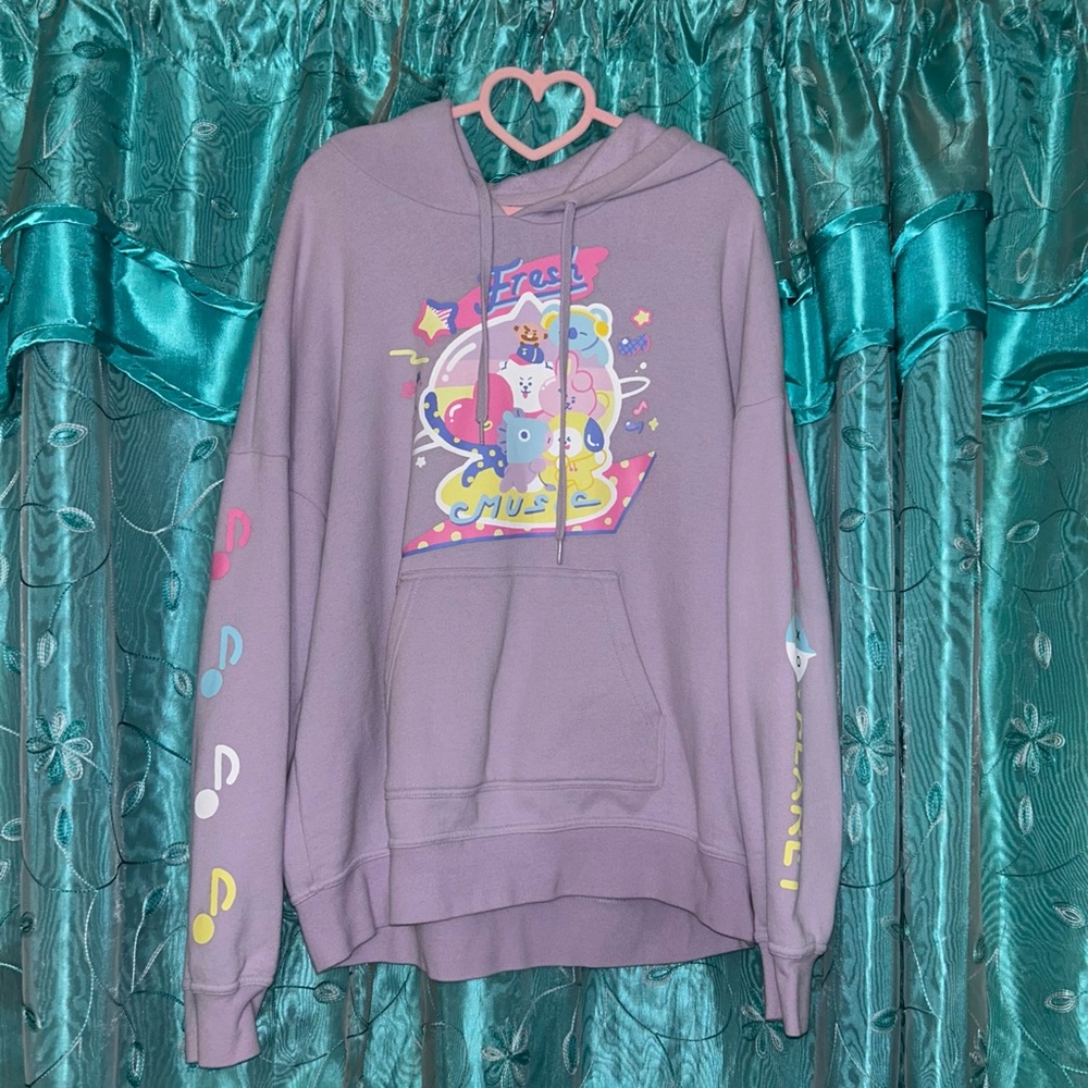 BT21 Music Planet Lilac Sweater